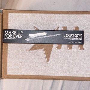 Makeup forever forever matte lip